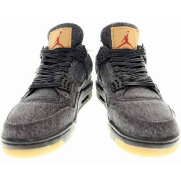 Jordan Other - 2018
Levi's x Air Jordan 4 Retro 'Denim'